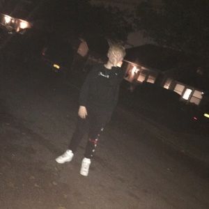 Meet your Posher, Jeffrey